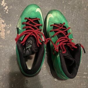 Nike Kids' Green and Red Sneakers